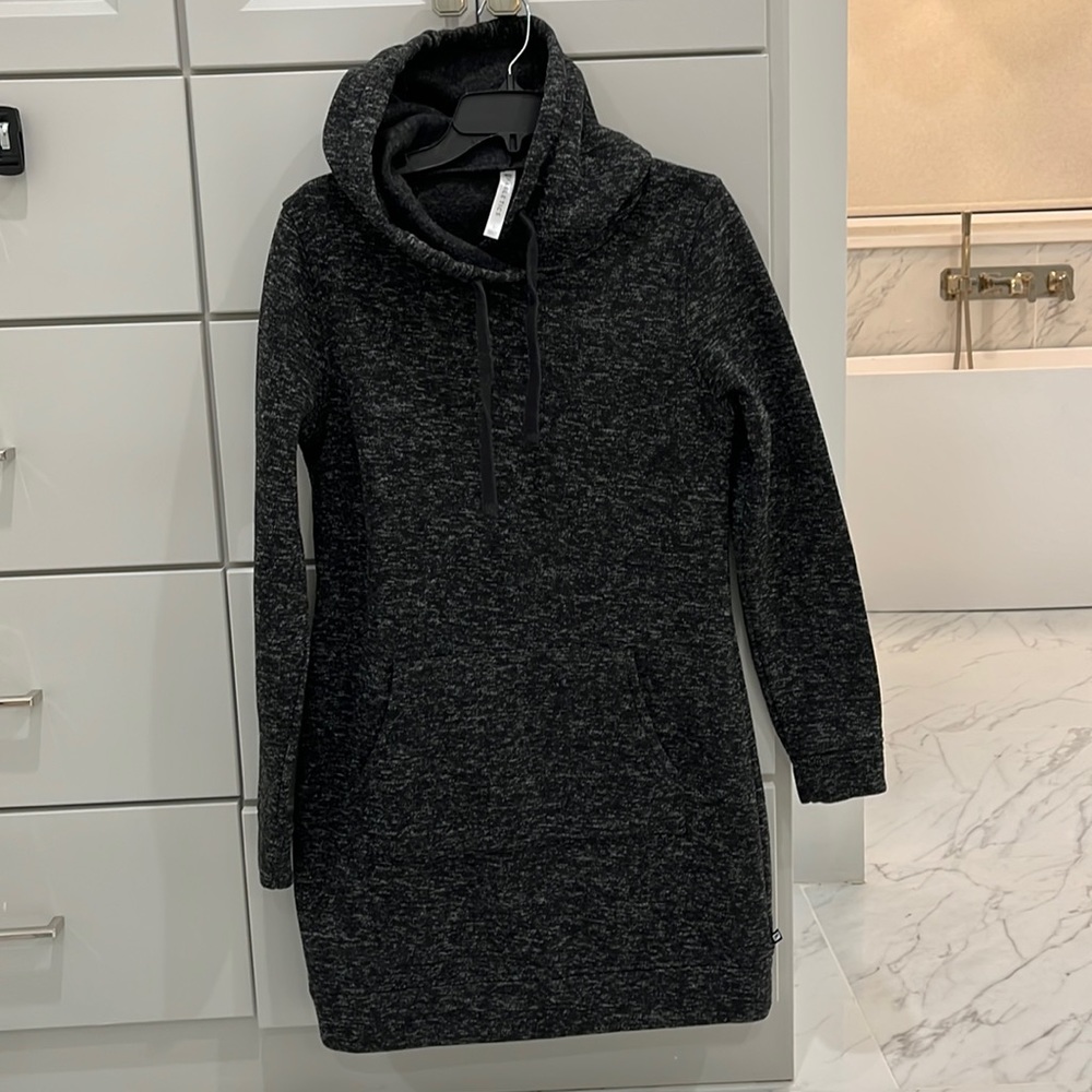 Fabletics Warm dress